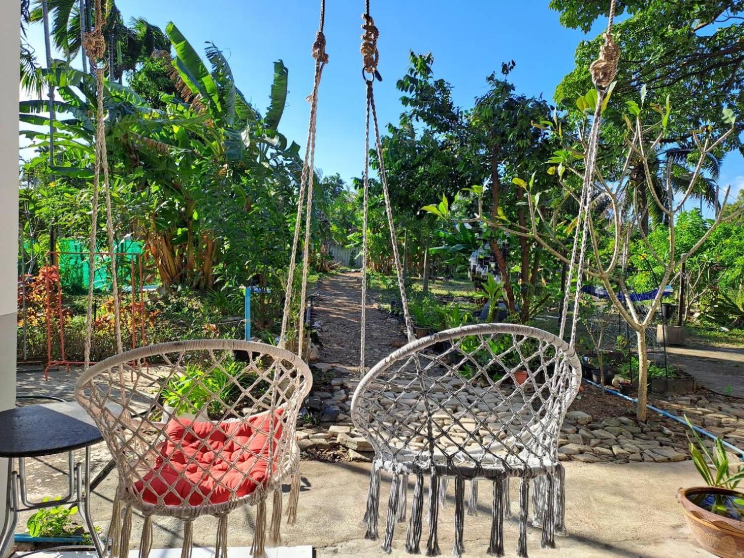 Wake Up @Lanta Hotel : Cafe Koh Lanta Bagian luar foto